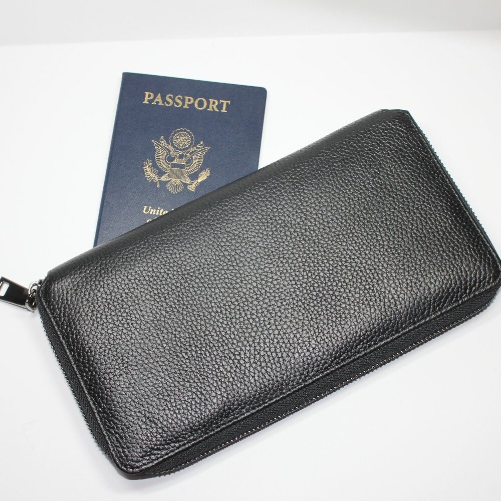 Passport wallet - RFID blocking